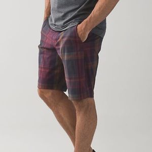 🎉Host Pick🎉 Lululemon kahuna Men plaid short